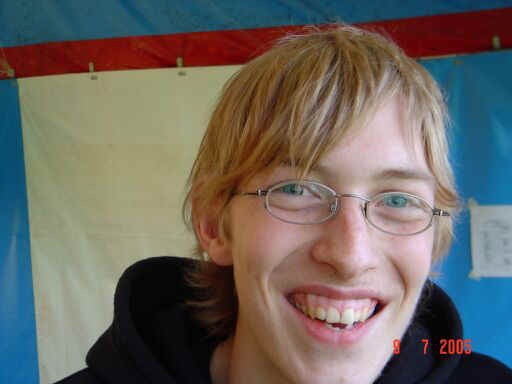 op05_09.jpg (16942 Byte)