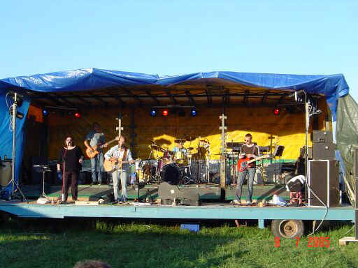 op05_12.jpg (28479 Byte)