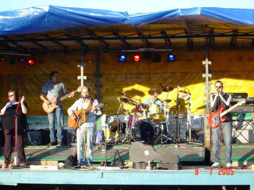 op05_13.jpg (32527 Byte)