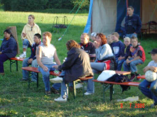 op05_19.jpg (26024 Byte)