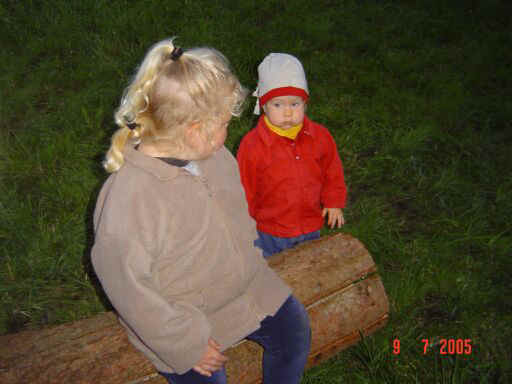 op05_26.jpg (19372 Byte)